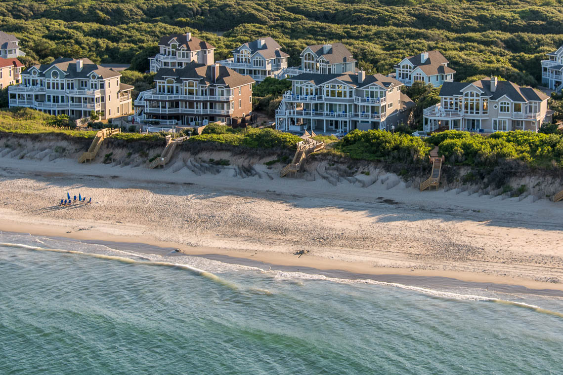 /images/currituck-vacation-rentals-hero.jpg