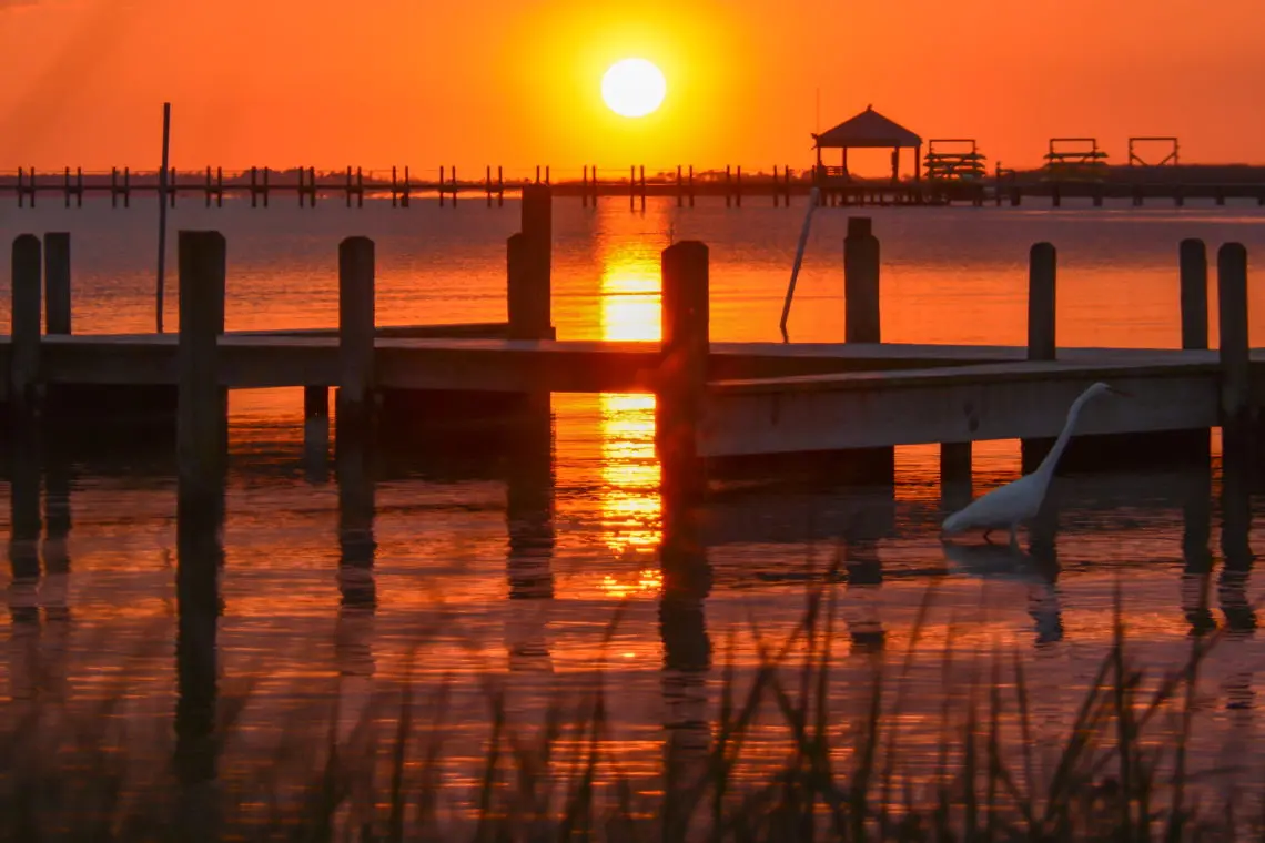 Advertise with Us - Currituck.com
