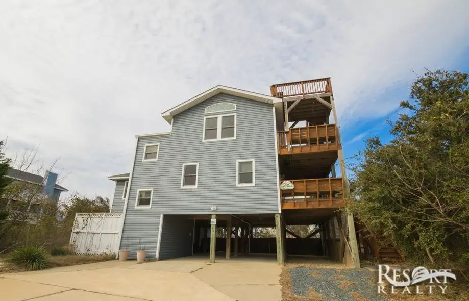 1885 - Bayan Rendezvous