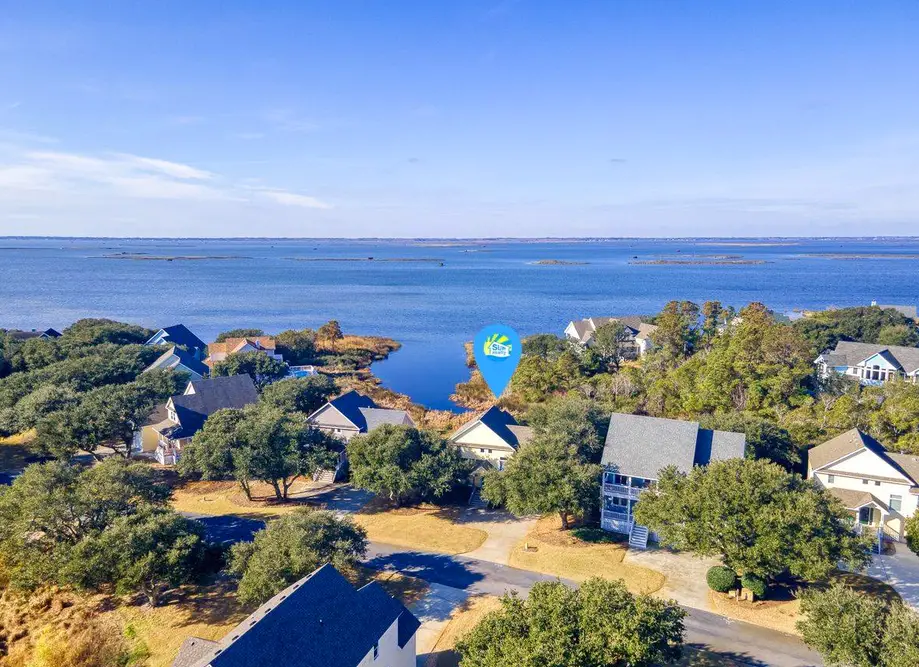 Cove Landing CC-52