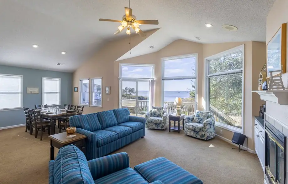 Cove Landing CC-52