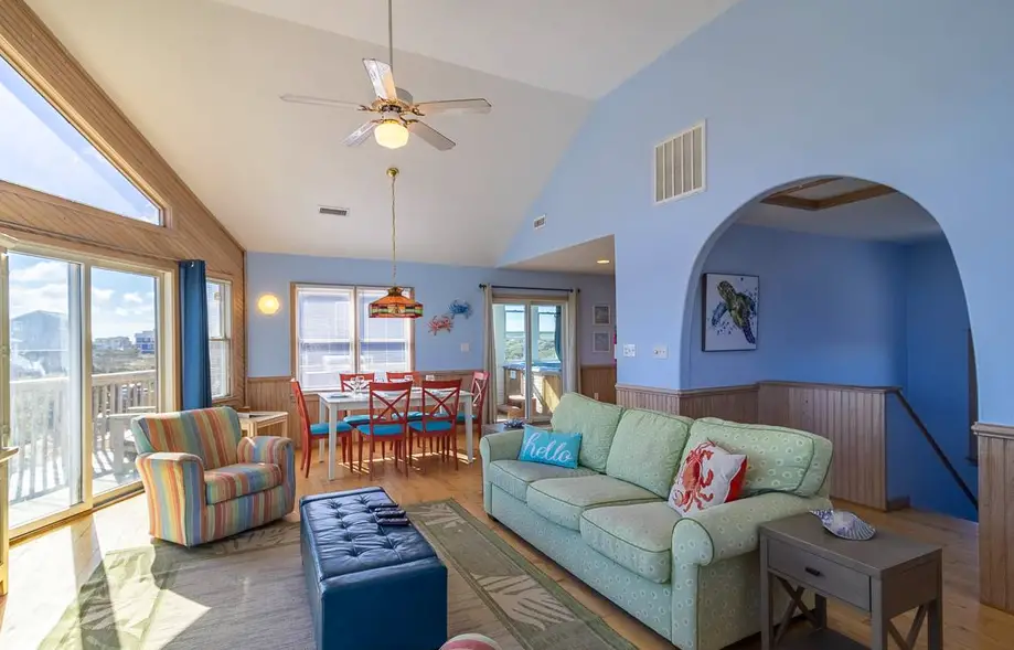 This D.E.R.N. House CV-51