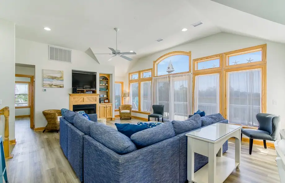 rental image 4