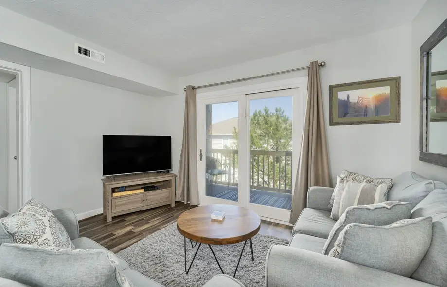 1845 - Shades by the Sea