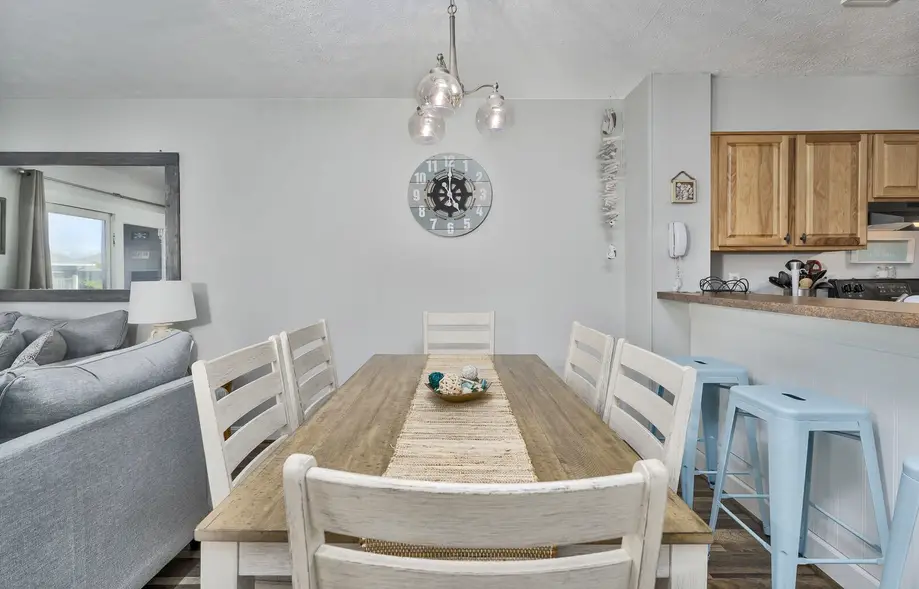 1845 - Shades by the Sea