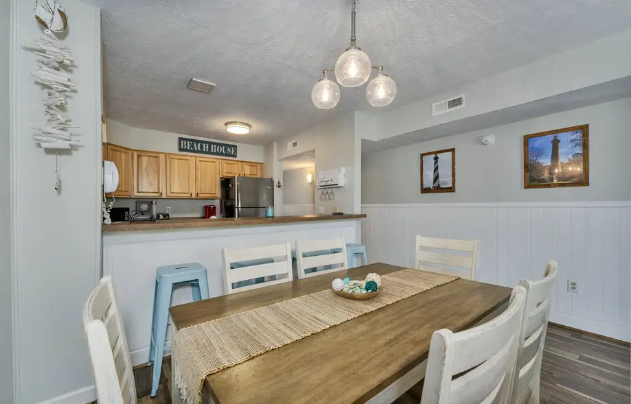 1845 - Shades by the Sea