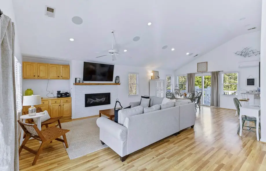 rental image 5