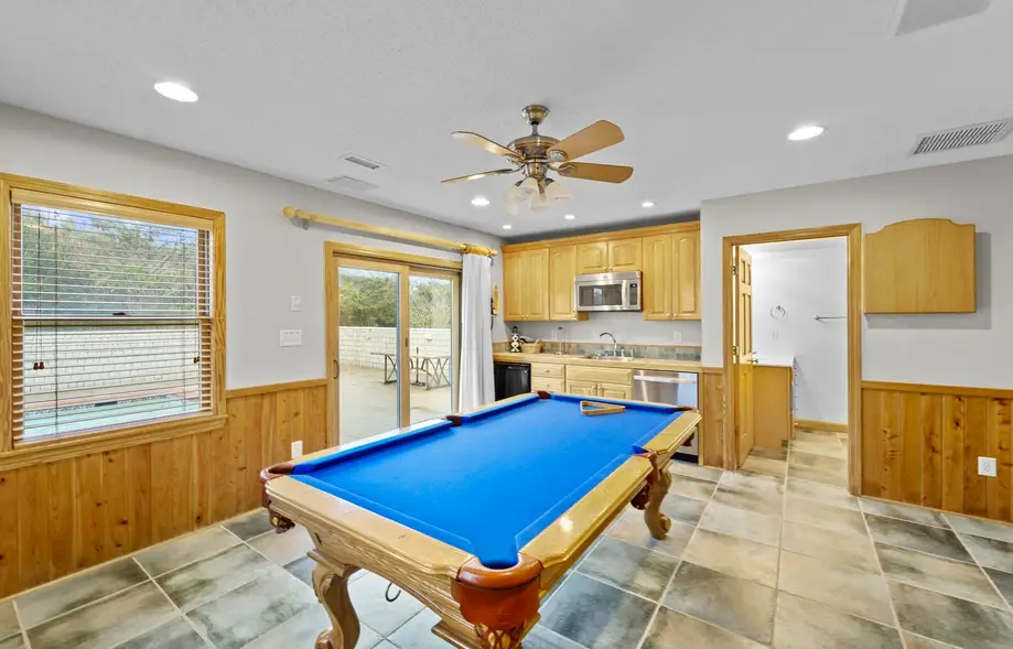 1363 - Enchantment by the Sea