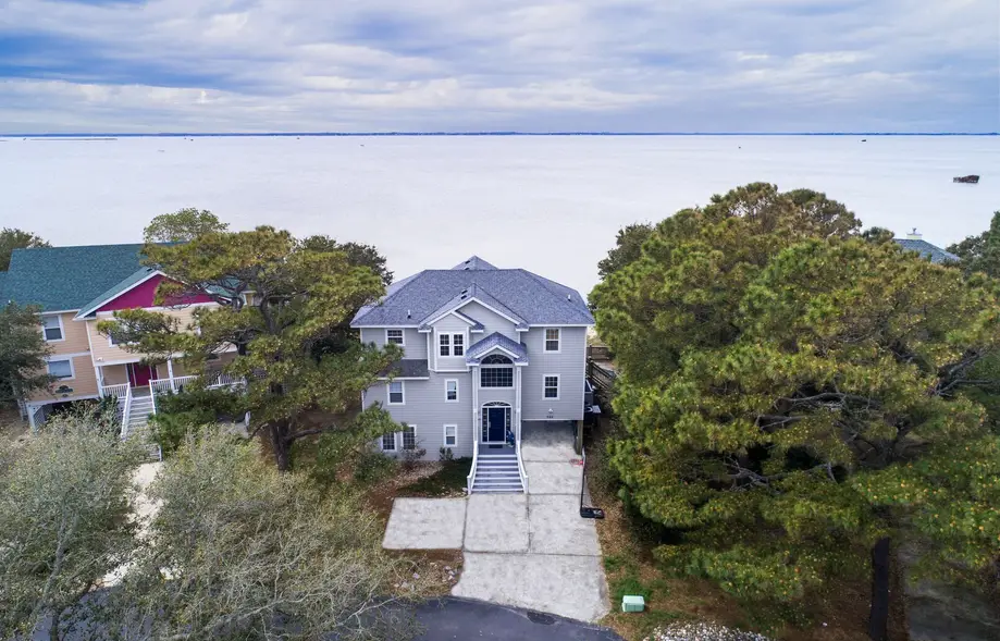 rental image 2