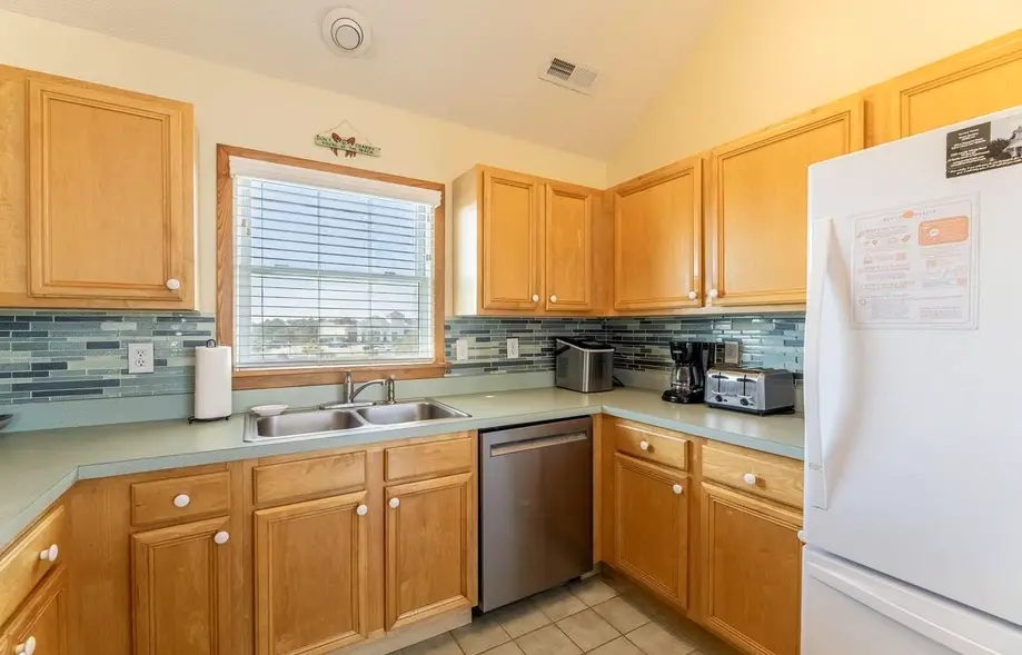 Beach Please (Formerly 1-2 Sea)